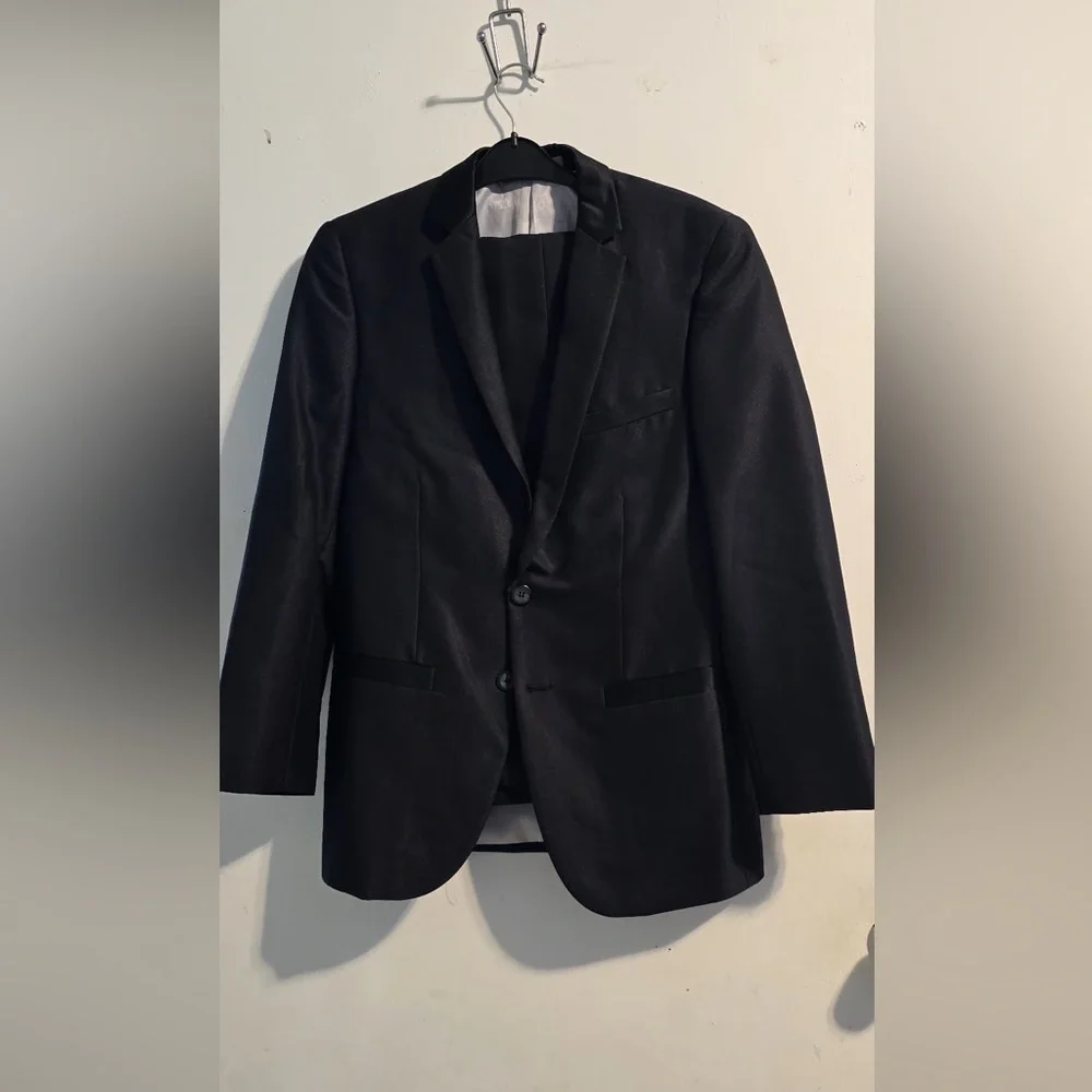 Black Sport Coat with Notched Lapel and Structured Shoulders Tazio ultra slim